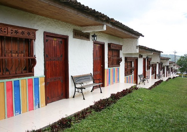 alquiler caba�as lago Calima, Darien